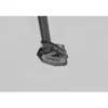 Base maggiorata per cavalletto laterale Nero/Argento. Triumph Trident 660 (21-).