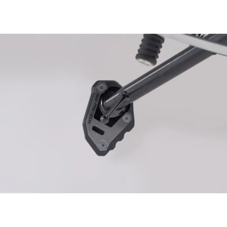 Base maggiorata per cavalletto laterale Sw-Motech Nero/Argento. Triumph Speed ??400/Scrambler 400X.
