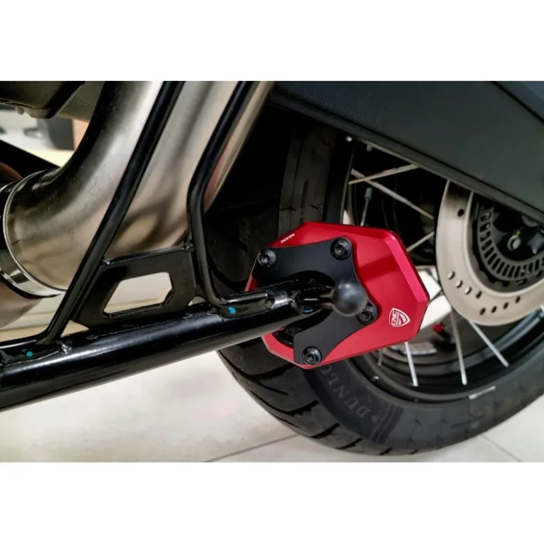 Cnc Racing Bm601R Base Appoggio Cavalletto Moto Guzzi