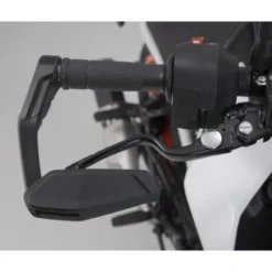 Protezioni Leva Sw-Motech con Deflettore Vento Nero LVG.04.882.11000/B
